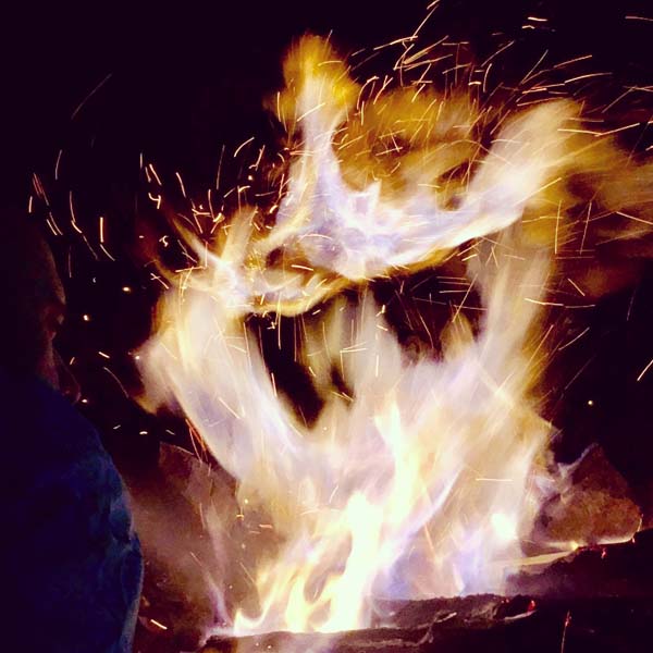 A campfire a night